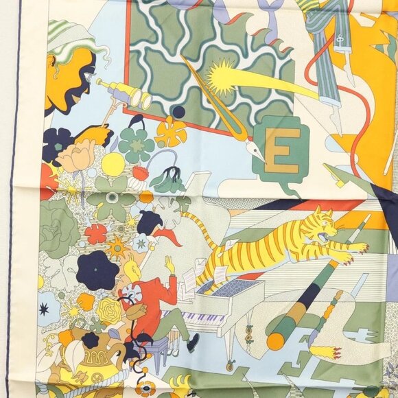 HERMES Carre 90 Scarf ""CA DECOIFFE!"" Silk Beige Auth 137450M - Picture 5 of 13